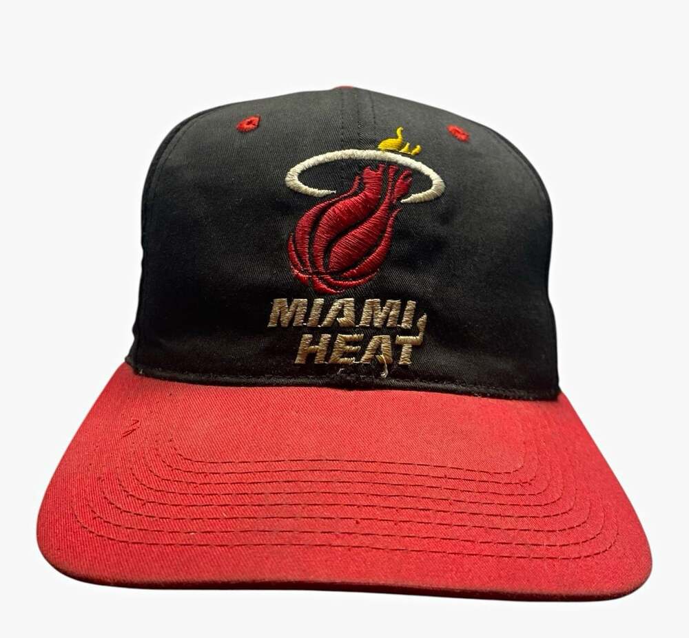 VTG 90s Miami Heat Sports Specialties NBA Snapback Cap Hat One Size Black Red